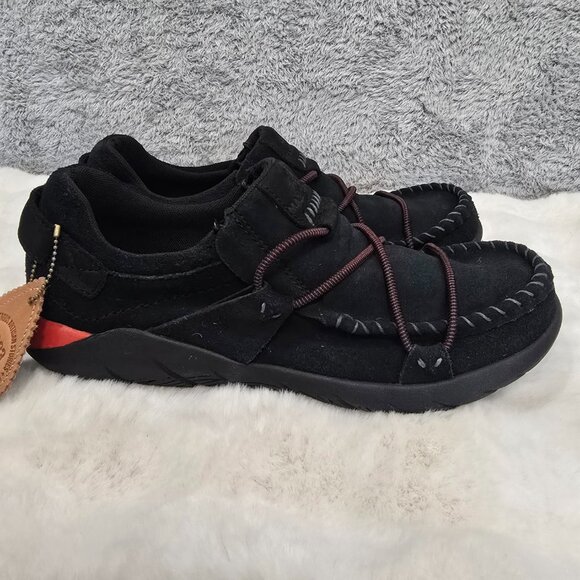 Manitobah Men's Makwa Slip-On Mukluk Black Suede Sizes New 60169 Waterproof - Picture 7 of 11